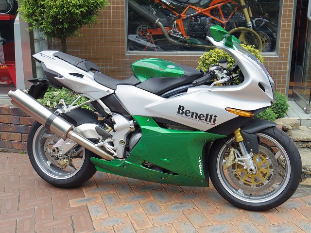 スティーブモーターサイクルサプライ Last 1 Benelli Tornado Tre